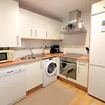 Quiñon De La Partacua *